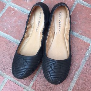 Lucky brand flats